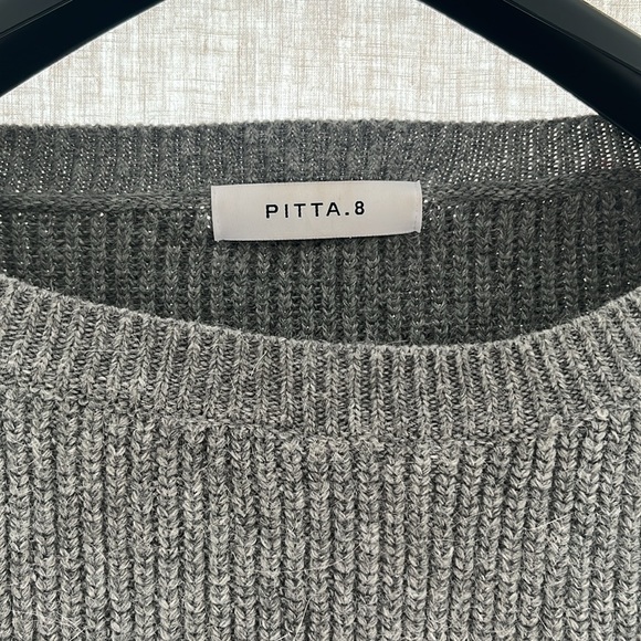 Anthropologie cropped sweater - Picture 2 of 2